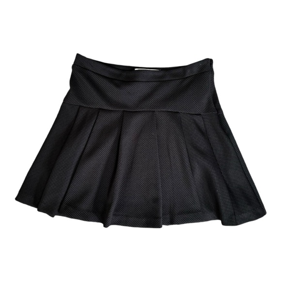 BCBGeneration Black Side Zip Pleated Skater Mini Skirt Retro 90s Preppy - Picture 2 of 8